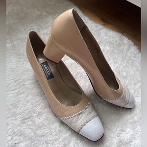 BALLY PILINA pumps leather vintage high-heeled shoes size 7 white cream classic